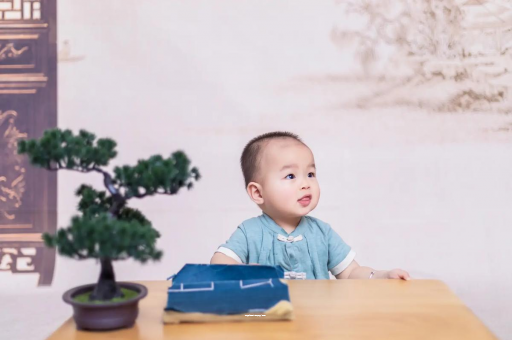 西双版纳怀孕多久会小腹隆起